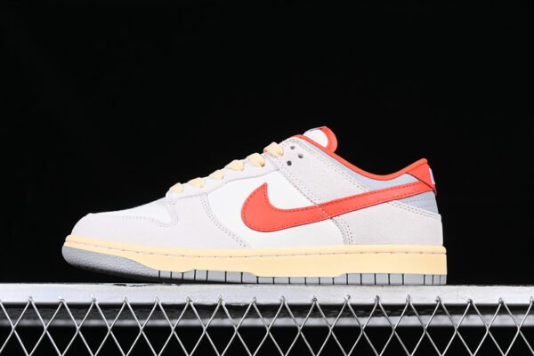 DUNK LOW ATHLETIC DEPARTMENT SAIL_PHOTON DUST_LIGHT SMOKE GREY_PICANTE RED