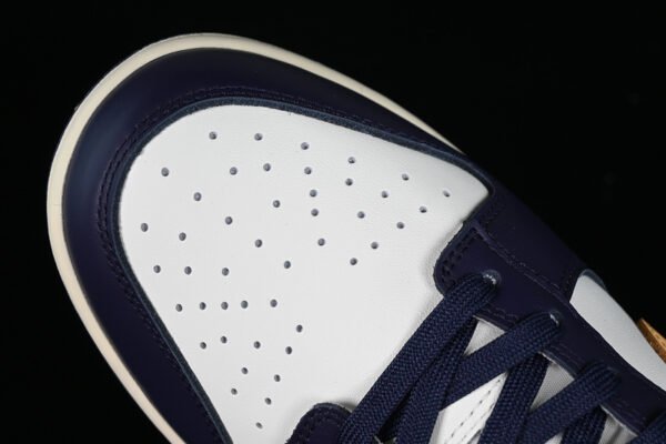 DUNK LOW FROM NIKE TO YOU NAVY SAIL_MIDNIGHT NAVY_COCONUT MILK_UNIVERSITY RED