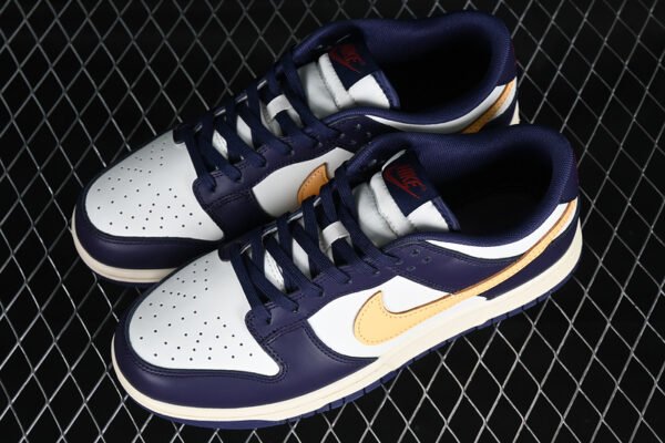 DUNK LOW FROM NIKE TO YOU NAVY SAIL_MIDNIGHT NAVY_COCONUT MILK_UNIVERSITY RED