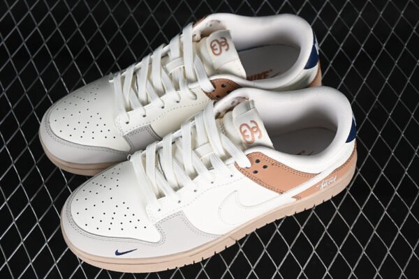 DUNK LOW RETRO SAIL WHITE COOL GREY_EARTH BROWN