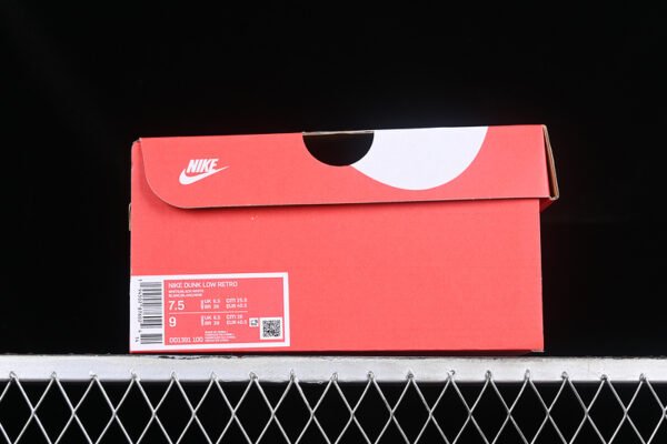 DUNK LOW RETRO SB BLACK_WHITE_BROWN