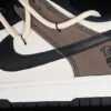 DUNK LOW RETRO SB BLACK_WHITE_BROWN