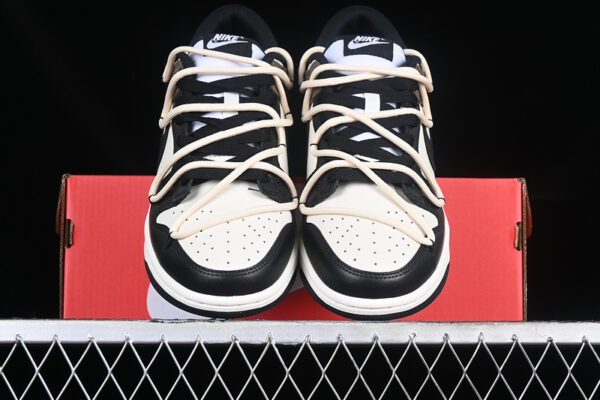 DUNK LOW RETRO SB BLACK_WHITE_BROWN