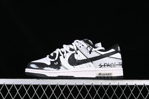 DUNK LOW SB WHITE_BLACK_BLUE