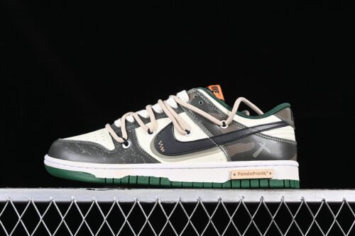 DUNK LOW SB WHITE_BLACK_GREEN
