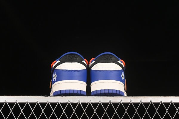 WMNS DUNK LOW SB YEAR OF THE DRAGON WHITE_ROYAL_UNIVERSITY RED