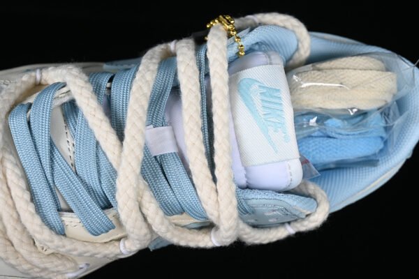 DUNK LOW MILK BLUE_WHITE
