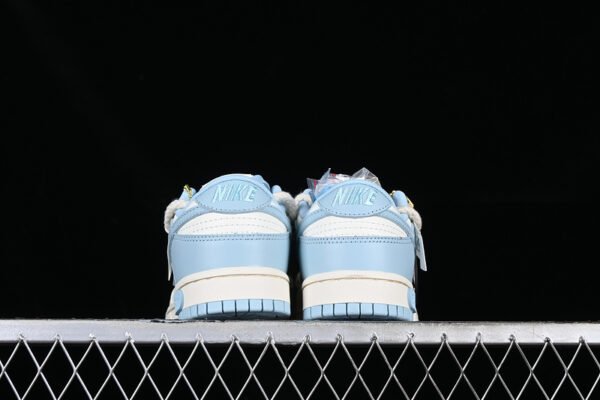 DUNK LOW MILK BLUE_WHITE