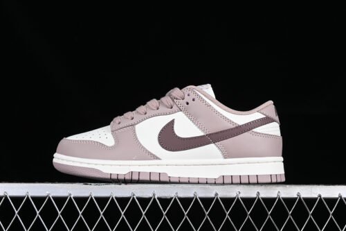 DUNK LOW SAIL_PLUM ECLIPSE_DIFFUSED TAUPE