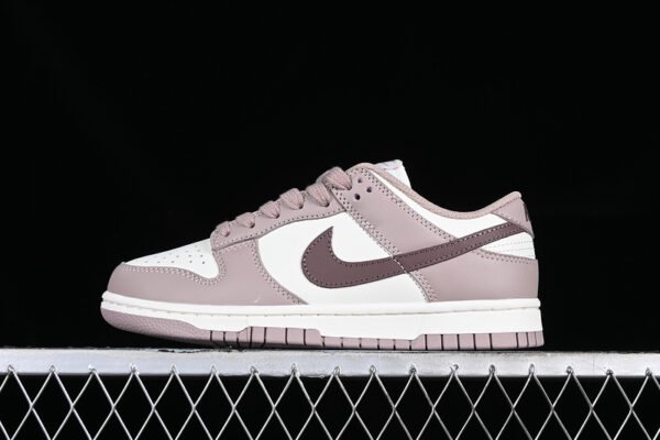 DUNK LOW SAIL_PLUM ECLIPSE_DIFFUSED TAUPE