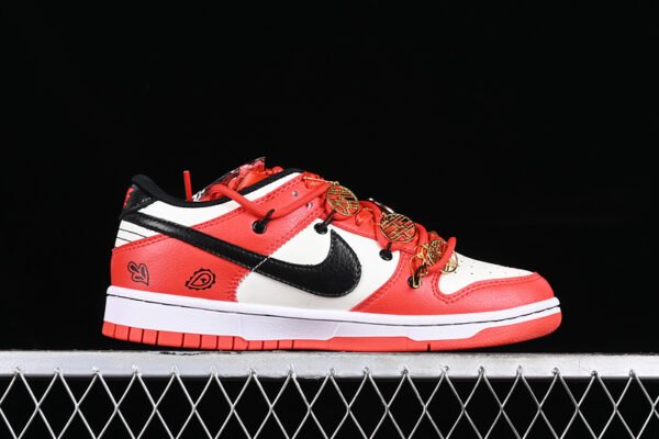 DUNK LOW EMB WHITE_BLACK_RED