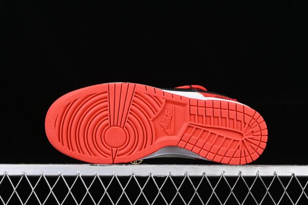 DUNK LOW EMB WHITE_BLACK_RED