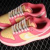 DUNK LOW GS STRAWBERRY PEACH YELLOW_PINK