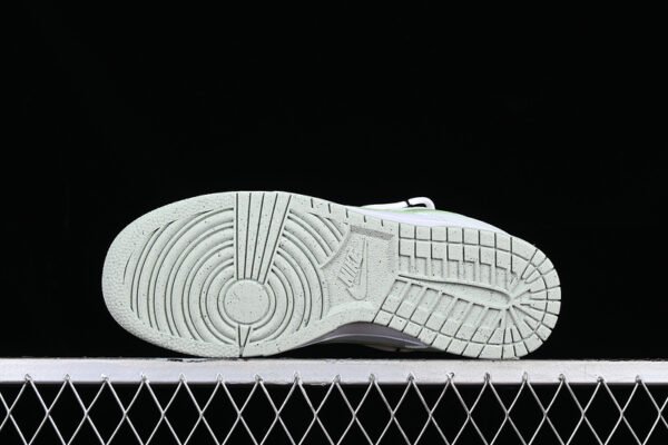 DUNK LOW NEXT NATURE WHITE_BARELY GREEN