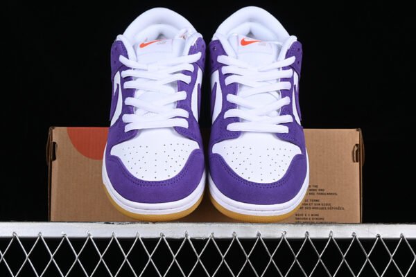 DUNK LOW SB COURT PURPLE_COURT PURPLE_WHITE_GUM LIGHT BROWN