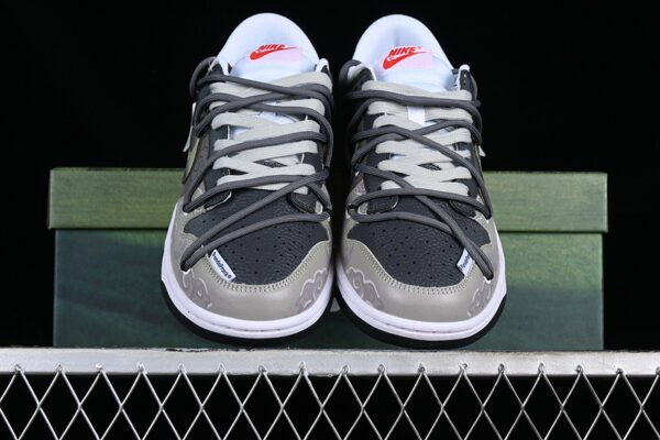DUNK LOW MOON GREY_GREEN