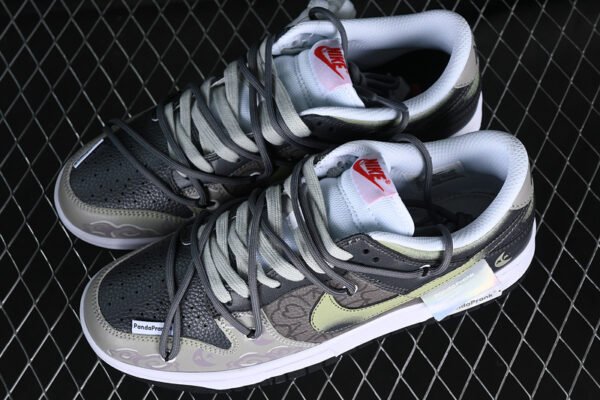 DUNK LOW MOON GREY_GREEN