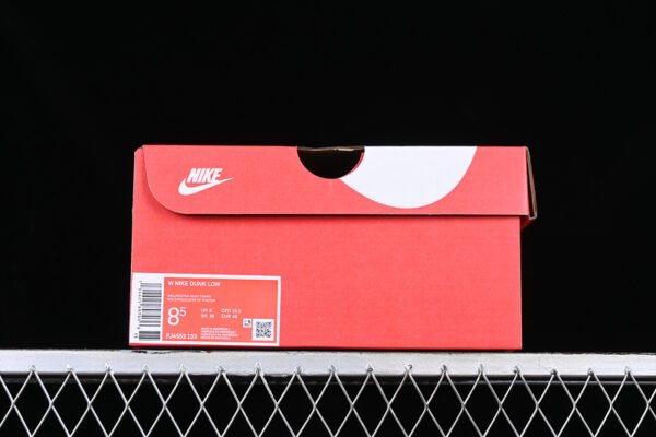DUNK LOW NEEDLEWORK SAIL_TAWNY_METALLIC SILVER_PHOTON DUST