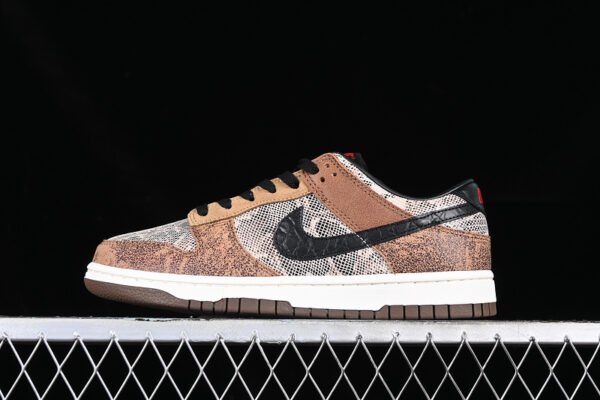 DUNK LOW PREMIUM CO JP NATURAL_BLACK_ALE BROWN_PECAN_DARK DRIFTWOOD_RED