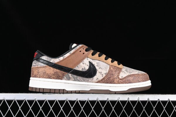 DUNK LOW PREMIUM CO JP NATURAL_BLACK_ALE BROWN_PECAN_DARK DRIFTWOOD_RED
