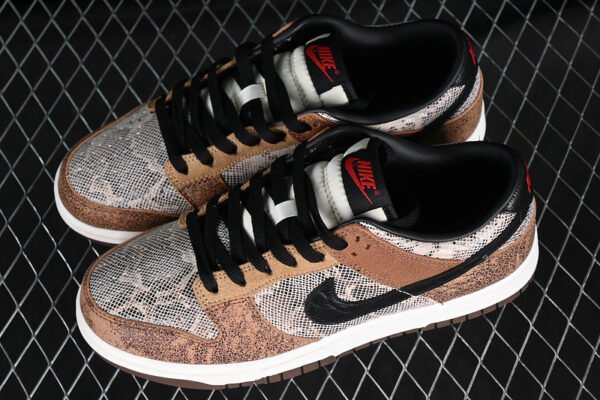 DUNK LOW PREMIUM CO JP NATURAL_BLACK_ALE BROWN_PECAN_DARK DRIFTWOOD_RED