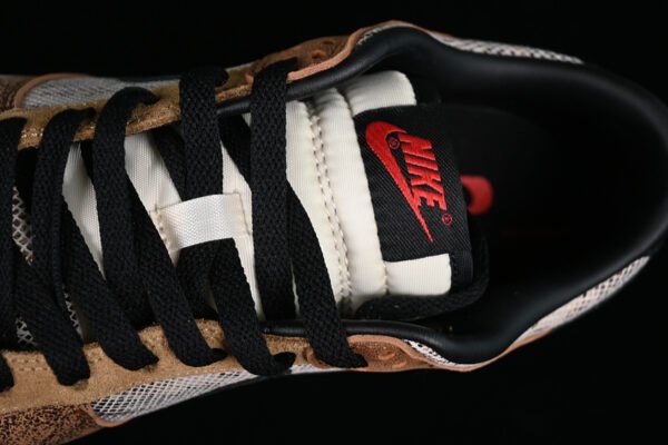 DUNK LOW PREMIUM CO JP NATURAL_BLACK_ALE BROWN_PECAN_DARK DRIFTWOOD_RED