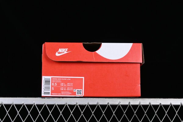 DUNK LOW BLUE AIRBRUSH