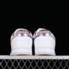 DUNK LOW GS MULTI COLOR PAISLEY WHITE_DIFFUSED BLUE_WHITE_MYSTIC RED