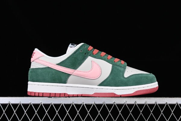 DUNK LOW ALL PETALS UNITED LIGHT BONE_SAIL_FIR GREEN_SAKURA PINK