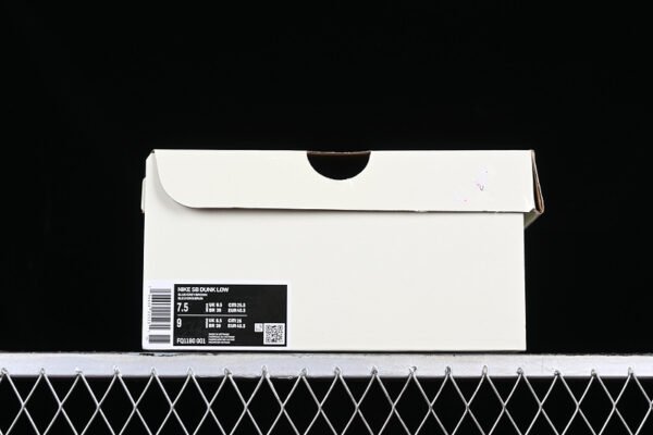 YUTO HORIGOME X DUNK LOW SB WHITE_GREY_GREEN_RED