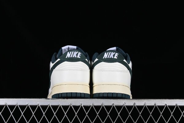 DUNK LOW ATHLETIC DEPARTMENT SAIL_DEEP JUNGLE_COCONUT MILK_WHITE