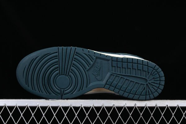 DUNK LOW ATHLETIC DEPARTMENT SAIL_DEEP JUNGLE_COCONUT MILK_WHITE