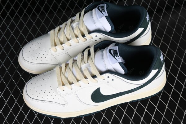 DUNK LOW ATHLETIC DEPARTMENT SAIL_DEEP JUNGLE_COCONUT MILK_WHITE