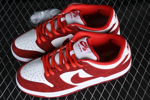 DUNK LOW PREMIUM SB VALENTINE S DAY 2014 UNVRSTY RED_UNVRSTY RD-WHITE