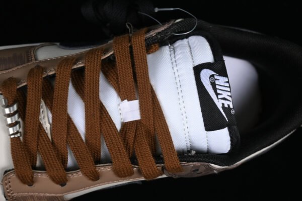 DUNK LOW SB BROWN_WHITE_BLACK