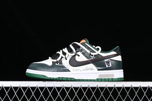 DUNK LOW SB WHITE_BLACK_GREEN