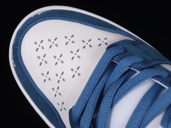 BORN X RAISED X DUNK LOW SB ONE BLOCK AT A TIME DEEP ROYAL BLUE_WHITE_WHITE