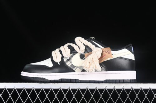 DUNK LOW SB WHITE_BLACK_GREY