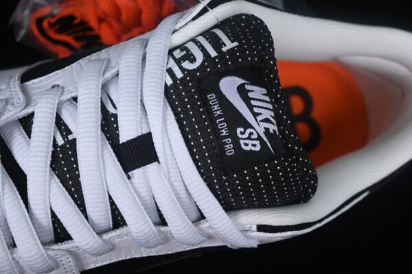 TIGHTBOOTH X DUNK LOW SB WHITE_BLACK_SAFETY ORANGE