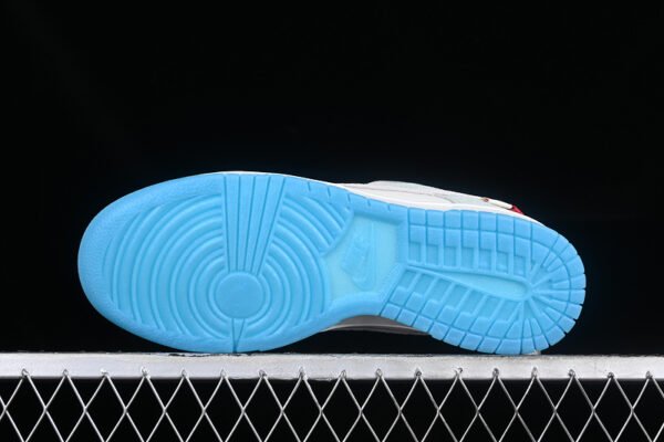 DUNK LOW LX YEAR OF THE DRAGON SAIL_DUSTY CACTUS_VAPOR GREEN_DRAGON RED