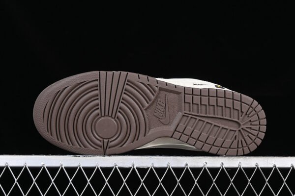 DUNK LOW BAPE WHITE_BROWN