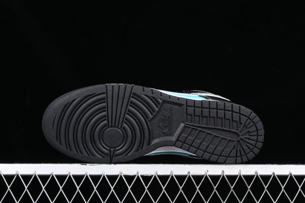 DIAMOND SUPPLY CO X DUNK LOW PRO SB TIFFANY AQUA_CHROME