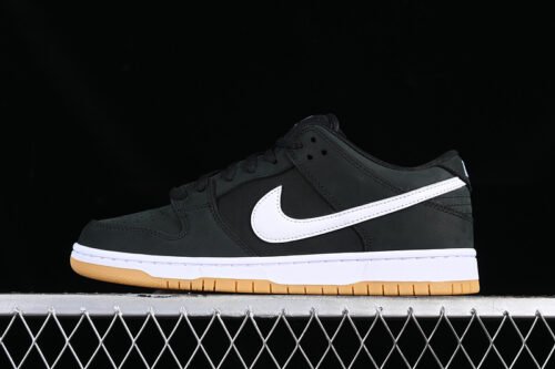 DUNK LOW SB BLACK_WHITE_BLACK_GUM LIGHT BROWN