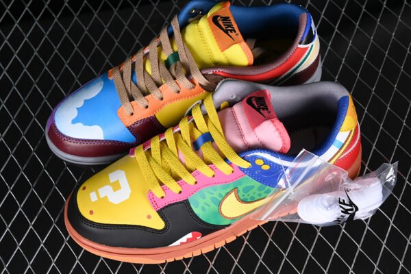 DUNK LOW SB BLACK_WHITE_MULTICOLOR