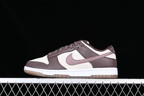 DUNK LOW COCONUT MILK_PLUM ECLIPSE_EARTH