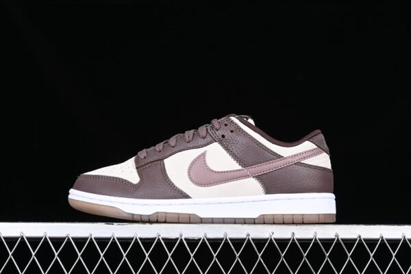 DUNK LOW COCONUT MILK_PLUM ECLIPSE_EARTH