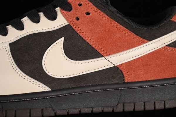 DUNK LOW RED PANDA VELVET BROWN_SANDDRIFT_RUGGED ORANGE