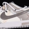 DUNK LOW SB ESS WHITE_NEUTRAL GREY