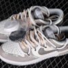 DUNK LOW SB ESS WHITE_NEUTRAL GREY