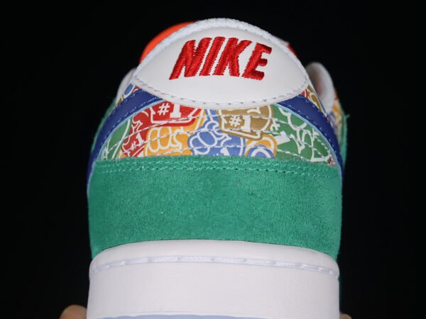 DUNK LOW SB FOAM FINGER STADIUM GREEN_WHITE_UNIVERSITY RED_OLD ROYAL